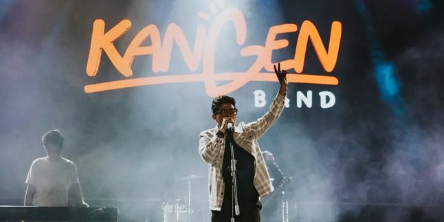 Kangen Band Successfully Makes the Audience Sing Along at Singaraja Fest