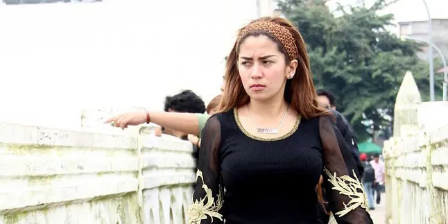 Kantor Bupati Morotai Dirusak Massa, Cinta Penelope Diamankan