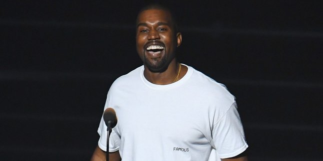 Kanye West Rekaman Album Barunya di Puncak Gunung