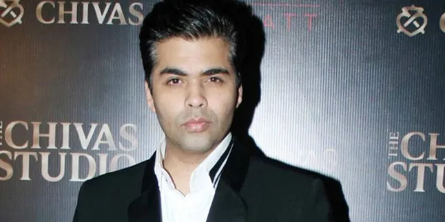 Karan Johar Terima 'Rice Bucket Challenge', Berikutnya Siapa? Karan Johar Terima 'Rice Bucket Challenge', Berikutnya Siapa?