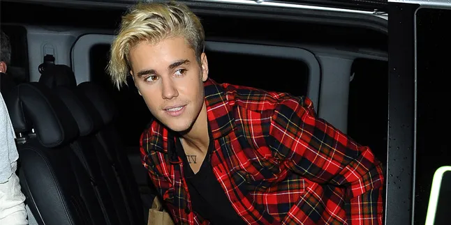 Kartu Kredit Ditolak, Justin Bieber Malah Ditraktir Fans