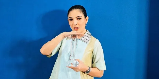 Kasus Dugaan Kekerasan Terhadap Anak Nindy Ayunda Dicurigai Hanya Sebagai Pengalihan Isu Belaka? Kasus Dugaan Kekerasan Terhadap Anak Nindy Ayunda Dicurigai Hanya Sebagai Pengalihan Isu Belaka?