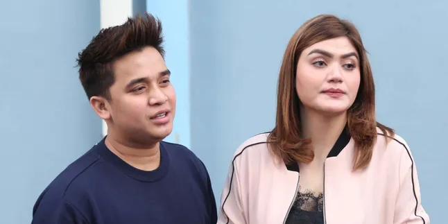 Kasus Hilda Vitria - Kris Hatta Disebut Settingan, Ini Tanggapan Billy Syahputra Kasus Hilda Vitria - Kris Hatta Disebut Settingan, Ini Tanggapan Billy Syahputra