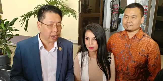 Kasusnya Tertunda 11 Bulan di Kantor Polisi, Five V Minta Keadilan