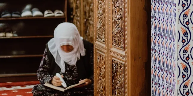 Kata-Kata Doa untuk Suami Tercinta yang Penuh Berkah dan Kasih Sayang Kata-Kata Doa untuk Suami Tercinta yang Penuh Berkah dan Kasih Sayang