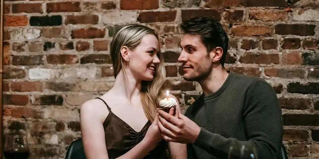 Kata Kata Ucapan Ulang Tahun untuk Pacar Romantis dan Menyentuh Hati Kata Kata Ucapan Ulang Tahun untuk Pacar Romantis dan Menyentuh Hati