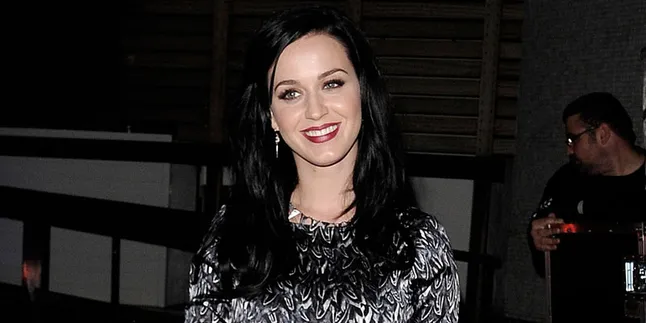 Katy Perry Curhat Tentang Perceraiannya di Album Baru