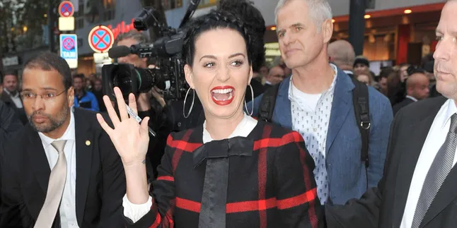 Katy Perry - John Mayer Mulai Siapkan Pernikahan?