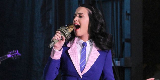 Katy Perry Pimpin Tangga Lagu Australia Lewat 'Roar'