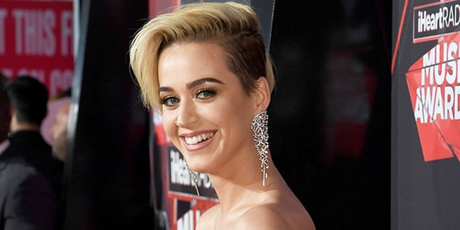 Katy Perry Refleksikan Proses Pendewasaan Dalam Album Baru