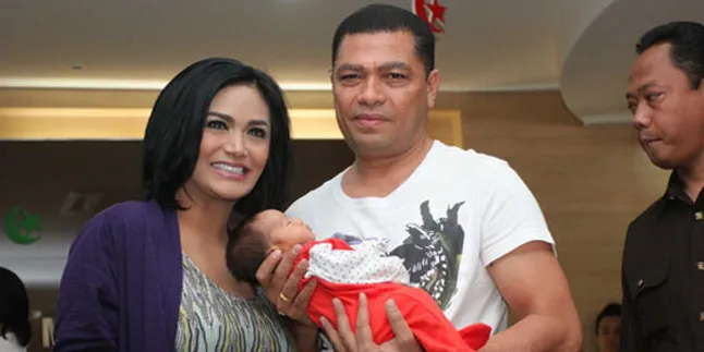 Krisdayanti Tak Mau Paksa Anak Jadi Penyanyi