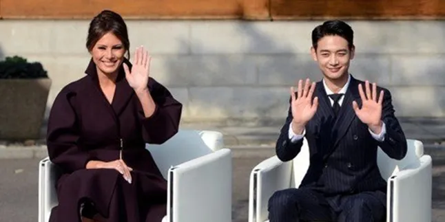 Ke Korea, Melania Trump Penuh Senyum Saat Hadiri Event Bareng Minho SHINee Ke Korea, Melania Trump Penuh Senyum Saat Hadiri Event Bareng Minho SHINee