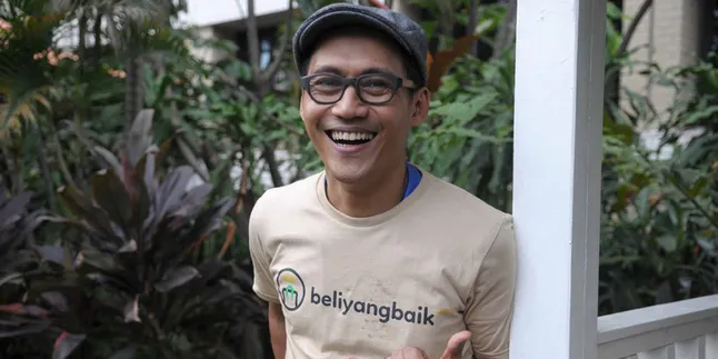 Keasyikan Naik Sepeda, Nugie Ogah Naik Mobil