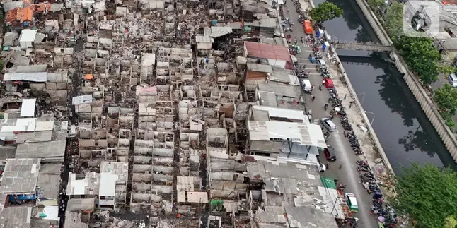 Kemayoran Gempol Dilanda Kebakaran Selama Lima Jam, Ini Dugaan Faktor Penyebabnya Kemayoran Gempol Dilanda Kebakaran Selama Lima Jam, Ini Dugaan Faktor Penyebabnya