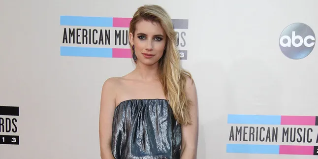 Kecantikan Emma Roberts Ini Bakal Buyarkan Harimu!
