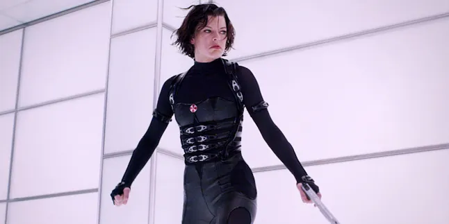 Kecelakaan Saat Syuting, Stuntwoman 'RESIDENT EVIL 6' Koma Kecelakaan Saat Syuting, Stuntwoman 'RESIDENT EVIL 6' Koma