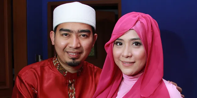 Kehadiran Anak Bikin Ustaz Solmed - April Jasmine Betah di Rumah