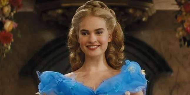 Keindahan 'CINDERELLA' Berhasil Membuat Penonton Terobsesi Keindahan 'CINDERELLA' Berhasil Membuat Penonton Terobsesi
