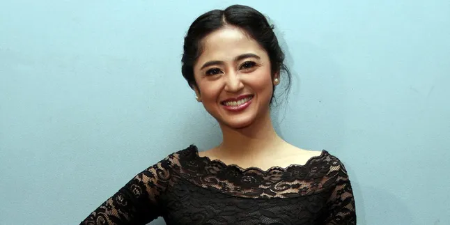 Kejaksaan Segera Eksekusi Dewi Perssik