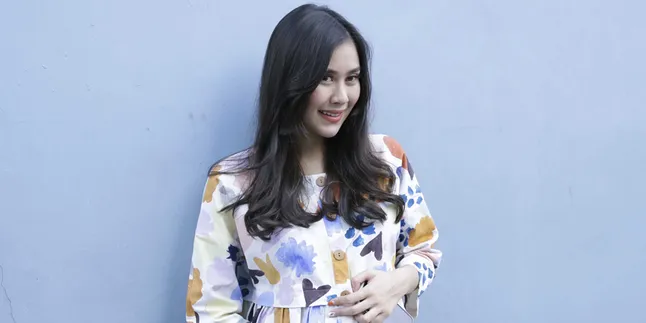 Kejutan Kecil Jeje Govinda di Ulang Tahun Syahnaz Sadiqa, Romantis Banget