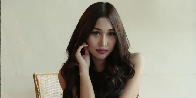 Kekasih Datang ke Jakarta dan Temani Kala Berduka, Lucinta Luna Bahagia Kekasih Datang ke Jakarta dan Temani Kala Berduka, Lucinta Luna Bahagia