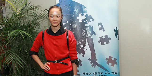 Kelly Tandiono Dibanting Iko Uwais Tiap Hari, Kenapa?