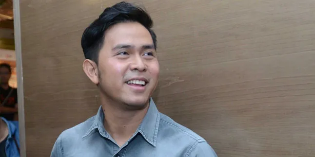 Keluar Zona Nyaman, Cakra Khan Tertantang Bawakan Lagu Ini