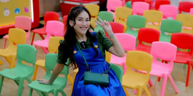 Keluarga Ayu Ting Ting Umrah Bareng 16 Orang, Ayah Ojak Ungkap Bahagianya Bisa Beribadah ke Tanah Suci