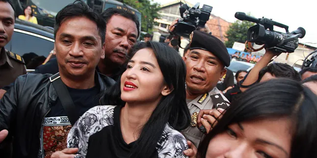 Keluarga Bantah Kamar Tahanan Depe Diistimewakan Keluarga Bantah Kamar Tahanan Depe Diistimewakan