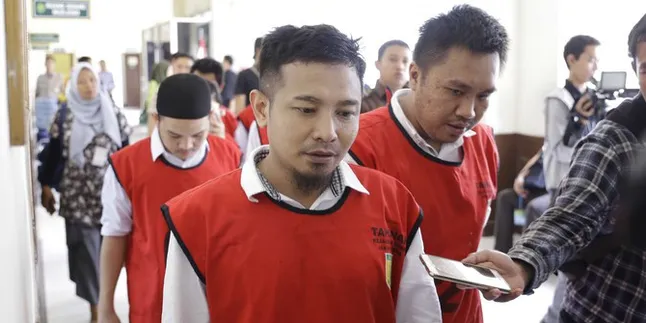 Kembali Ditunda, Hakim Ingatkan Jaksa Jangan Sampai Zul Zivilia Cs Bebas Demi Hukum