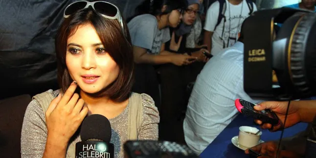Kembali Mengamuk, Novi Amalia Dibawa Ke RSKO