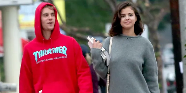 Kembali Mesra & Dekat, Selena Gomez & Justin Bieber Dikabarkan Balikan Kembali Mesra & Dekat, Selena Gomez & Justin Bieber Dikabarkan Balikan