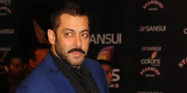Kembaran Baju di Resepsi Preity, Salman - Iulia Resmi Jadian?