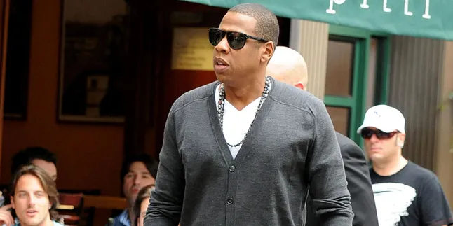 Kemesraan Beyonce dan Bodyguard Seksinya Bikin Panas Jay Z? Kemesraan Beyonce dan Bodyguard Seksinya Bikin Panas Jay Z?