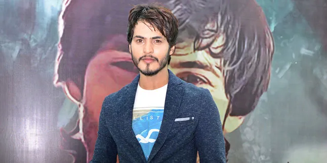 Kenakan Peci, Ravi Bhatia Siap 'Nikahi' Sosok Perempuan Muslimah