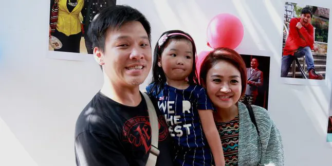 Kenal Baik, Cici Panda Terharu Dengan Ketulusan Indra Bekti Kenal Baik, Cici Panda Terharu Dengan Ketulusan Indra Bekti