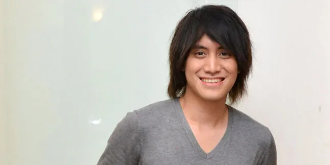 Kenalkan Pacar Baru, Kevin Aprilio Tersipu Malu