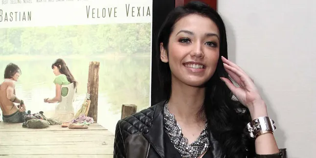 Kenapa Velove Vexia Tidak Kenalkan Pacar ke Media?