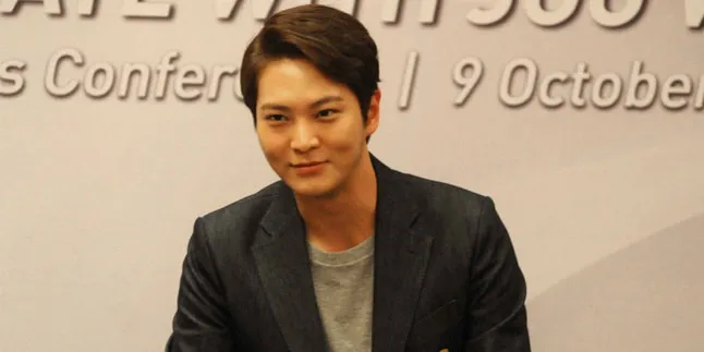 Kencan Bareng Joo Won, Fans Dapat Pelukan Hangat Manis