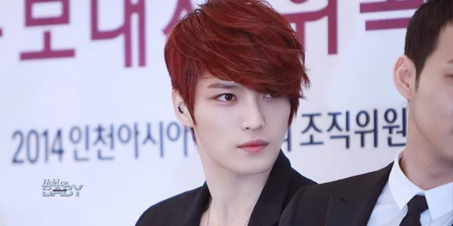 Kencan? Jaejoong JYJ Mesra Dengan Seorang Gadis