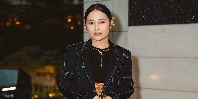 Caught Using 3kg LPG While Cooking Even Though She is Rich, Prilly Latuconsina Apologizes