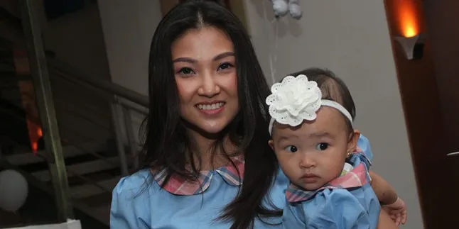 Kepo Abis, Jessica Iskandar Pun Banyak Tanya ke Sarwendah