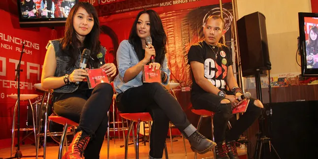 Kerabat Kotak Meninggal di Perjalanan Menonton Konser Kotak