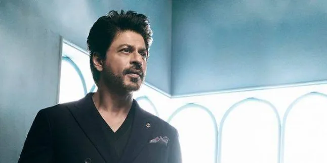 Kerap Dibandingkan Dengan Salman dan Aamir, Ini Jawaban SRK