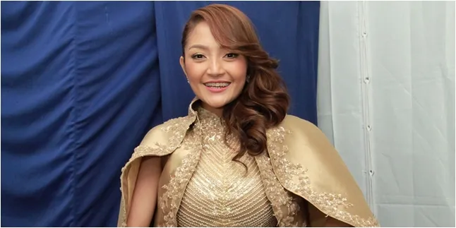 Keren! Lagi Syantik Milik Siti Badriah Tembus 444 Juta Viewers di Youtube