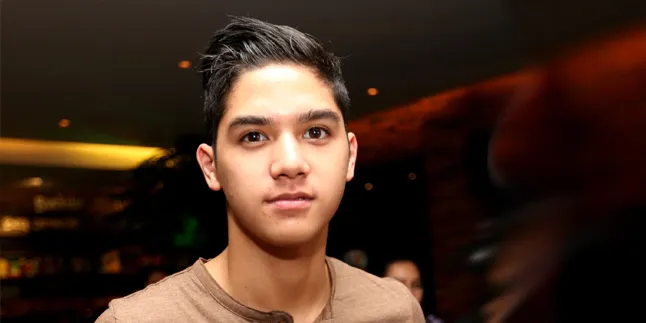 Kerja Keras Al Ghazali Hasilkan Mobil