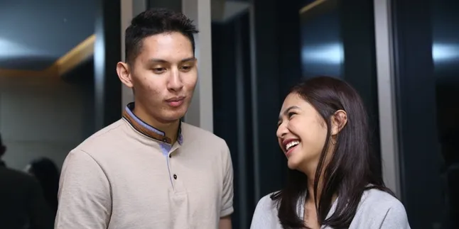 Kesal, Pasangan Mikha Tambayong & Daniel Wenas Buka Suara Terkait Video Mesranya!