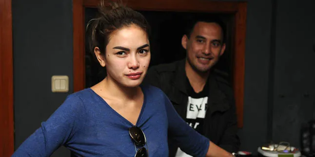 Kesandung Kasus PSK Artis, Nikita Mirzani Takut Anaknya Tahu Kesandung Kasus PSK Artis, Nikita Mirzani Takut Anaknya Tahu