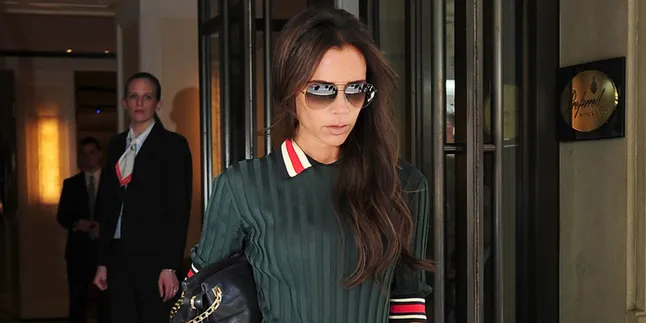 Kesempurnaan Victoria Beckham Dalam Cover Majalah Vogue