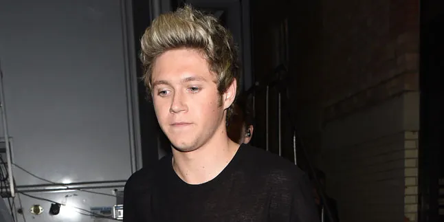 Ketahuan Kencan Romantis Bareng, Inikah Pacar Baru Niall Horan? Ketahuan Kencan Romantis Bareng, Inikah Pacar Baru Niall Horan?